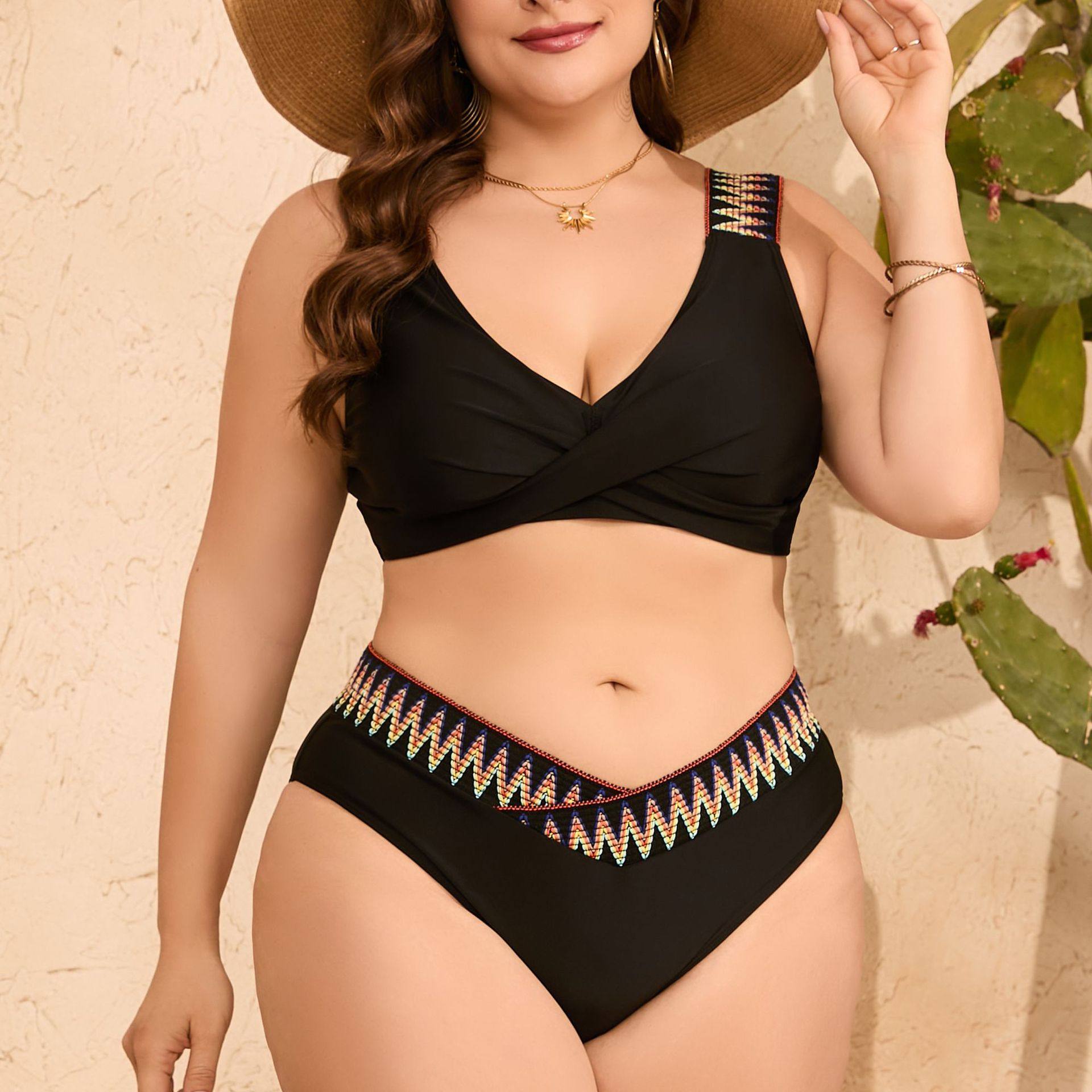 Women's Plus Size Bikini Cross Front Halter Swimsuit