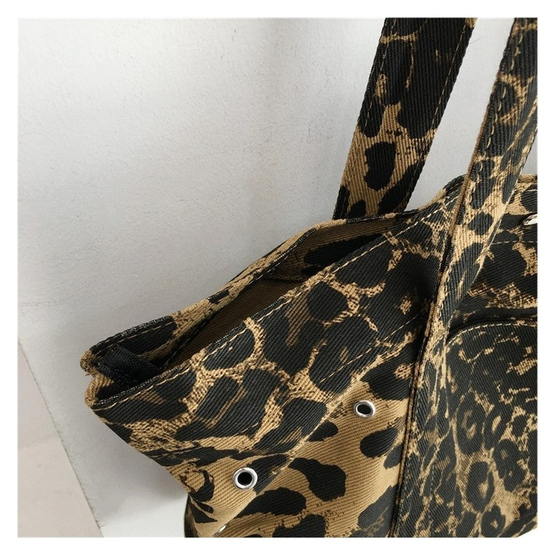 Leopard Print Large Capacity Underarm Canvas Bag