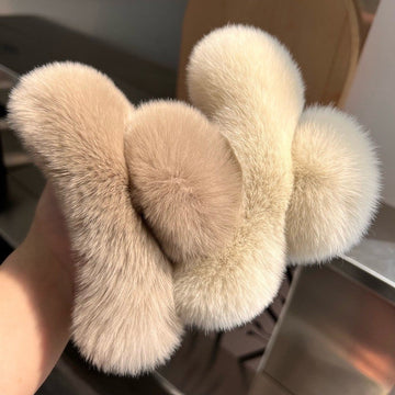 Trendy Large Furry Hair Claw Clip