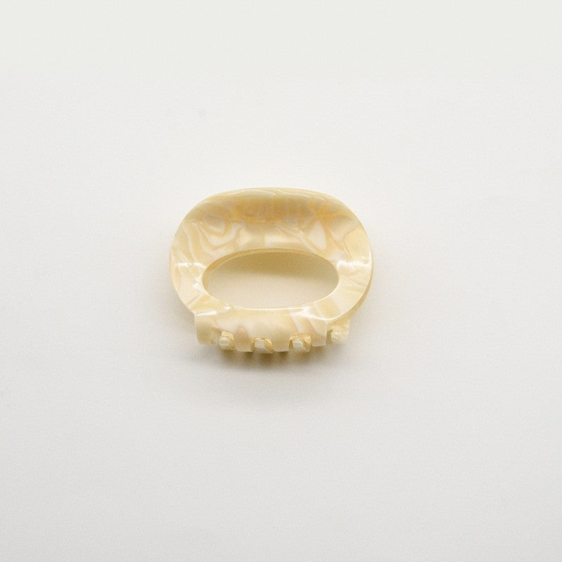 Hollowed Round Hair Claw Clip