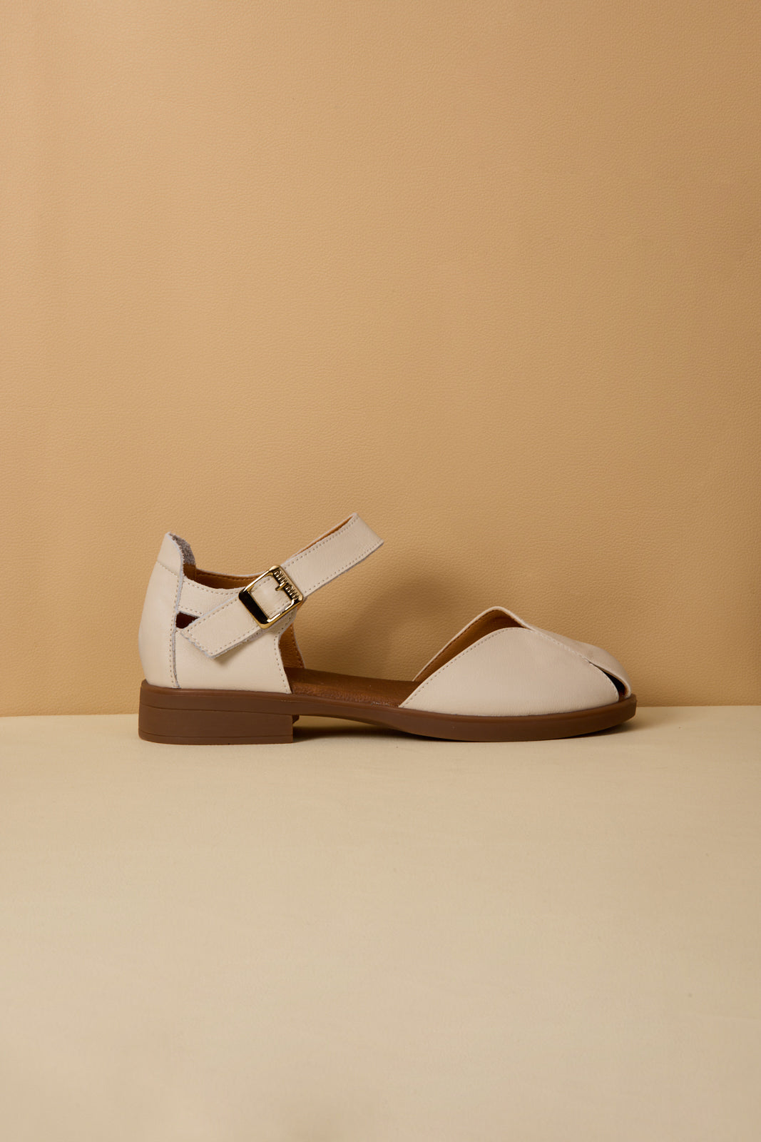 Tatum Leather Flat Sandal - Beige