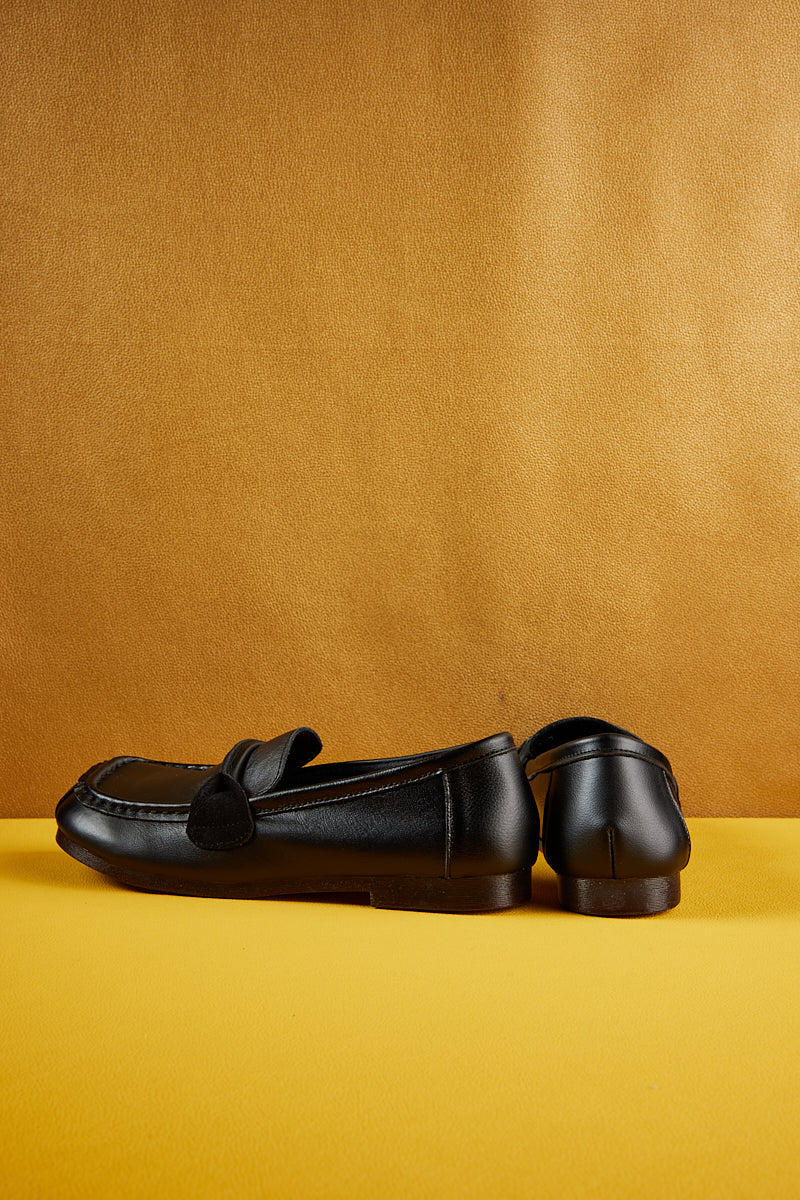 Serious Leisure Leather Loafer - Black