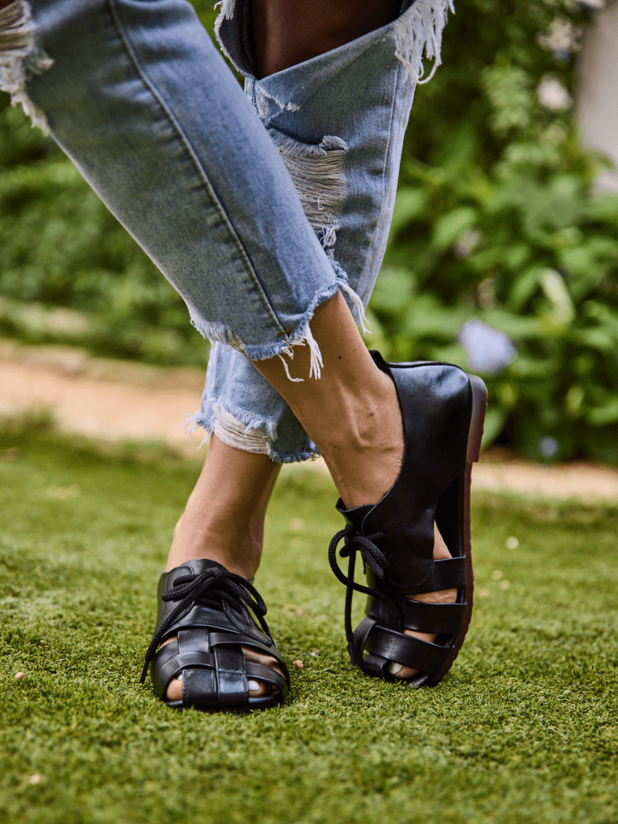 Daybreaker Leather Woven Sandal - Black