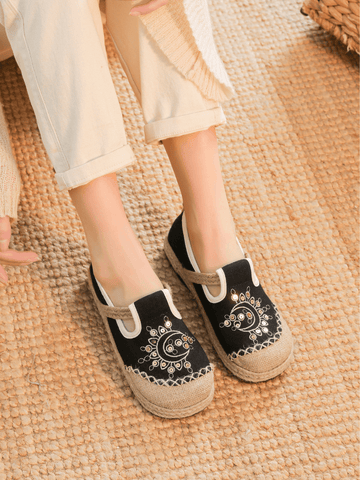 Blooming Moon Embroidered Linen Espadrilles - Black