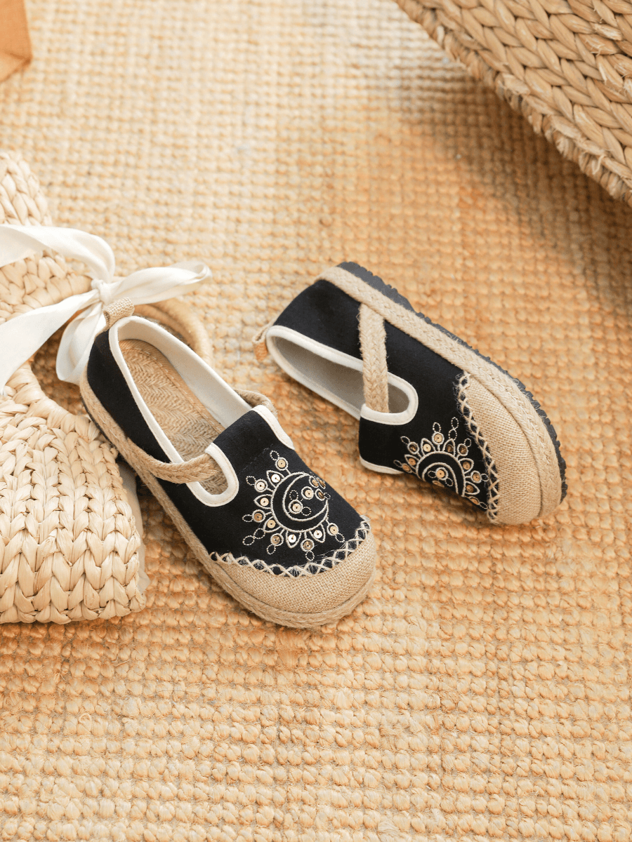 Blooming Moon Embroidered Linen Espadrilles - Black