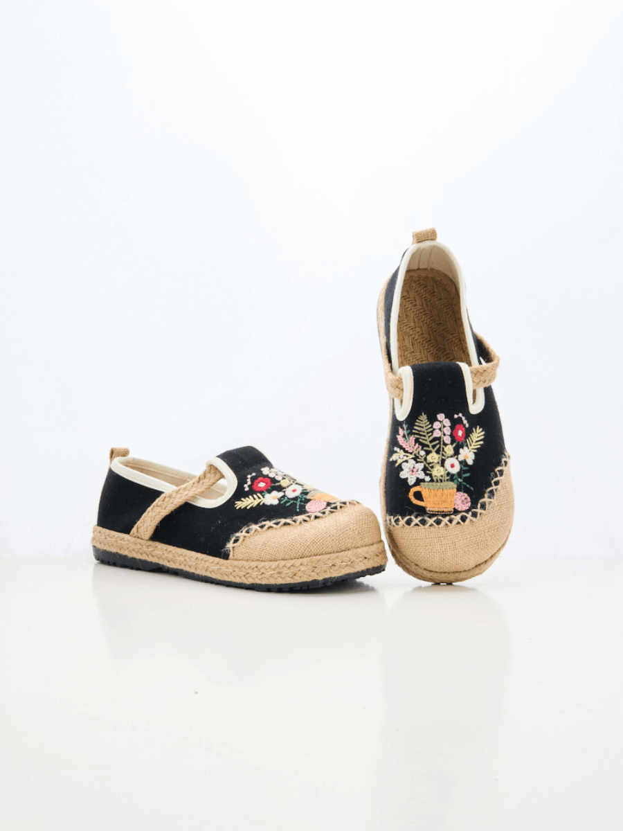 Gemma Floral Embroidered Linen Espadrilles - Black
