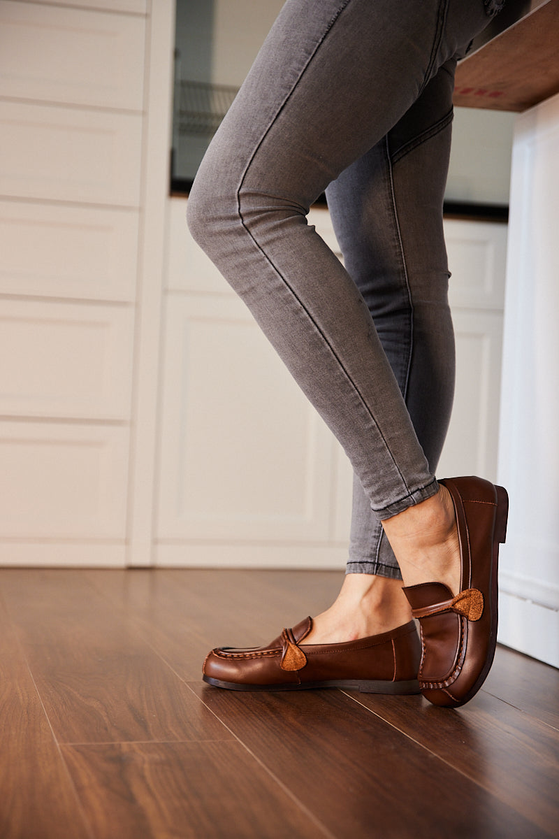 Serious Leisure Leather Loafer - Brown
