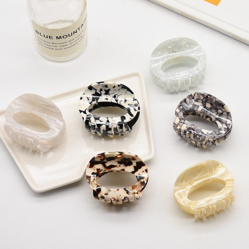 Hollowed Round Hair Claw Clip