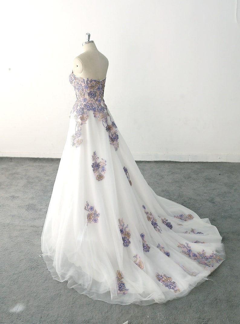 Romantic Purple A-line Wedding Dress Colorful Lace Wedding Dresses