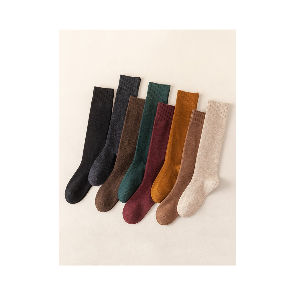 Casual Breathable Solid Color Mid-Calf Socks