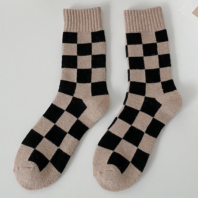 Women's Checkerboard Mid Calf Socks