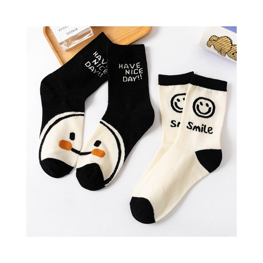 Cute Cartoon Smile Face  Medium Tube Cotton Socks