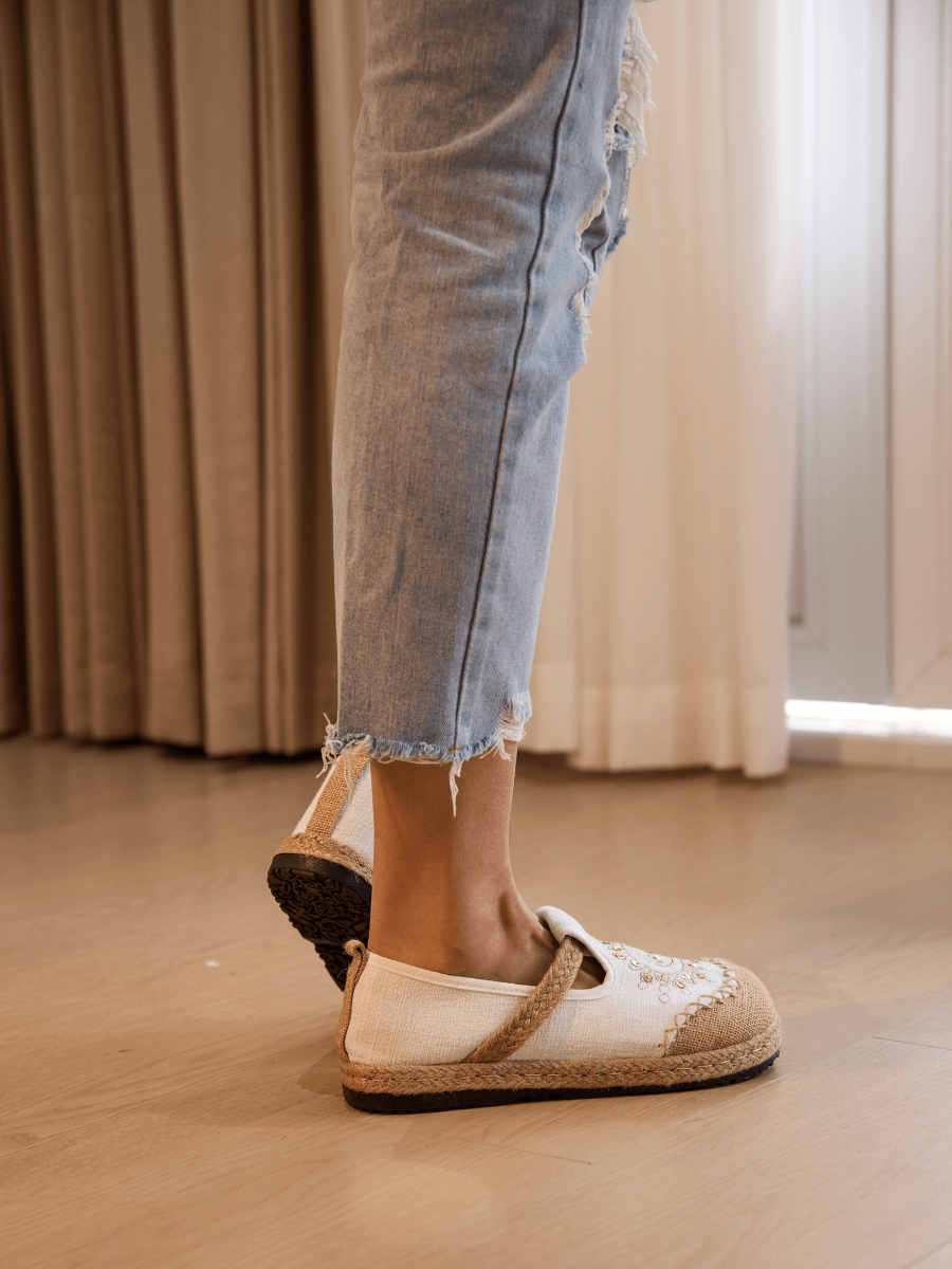 Blooming Moon Embroidered Linen Espadrilles - Cream