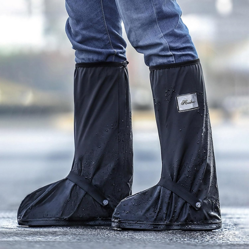 The AquaGaiter Rain Boot Covers - Keep Your Shoes Dry, Even in the Rain + 50% OFF