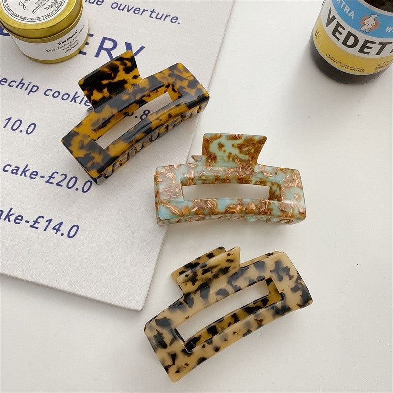 Color-Block Tie-Dye Claw Clip