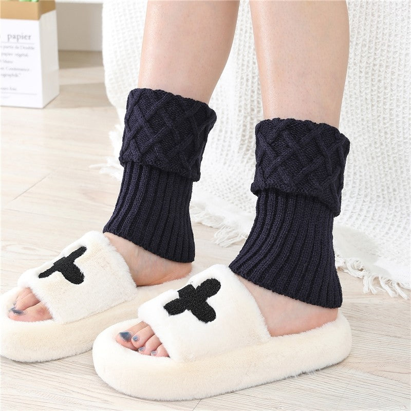 Short Diamond Knit Knee High Leg Warmers
