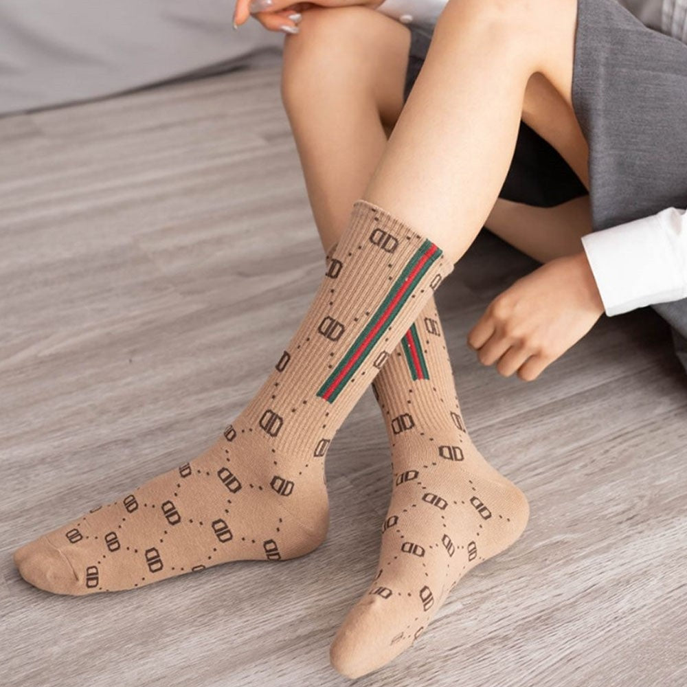 Letter Printed Medium Tube Cotton Socks