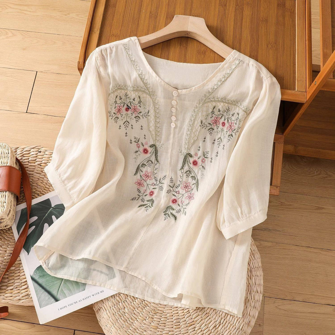 Embroidered Loose Short Sleeve Top