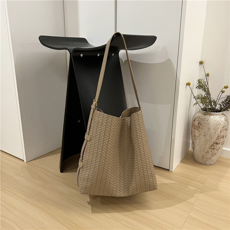 Large Capacity Single Shoulder Crossbody Woven Bag