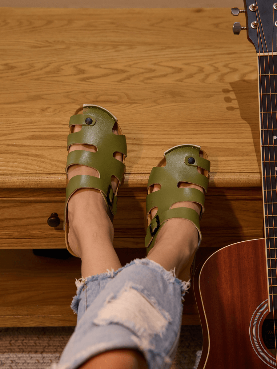 Summer Picnic Cut-Out Clog - Green
