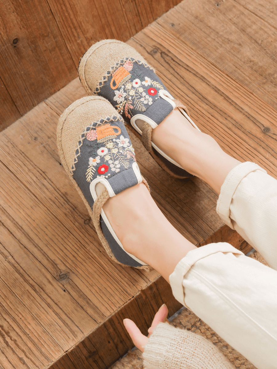 Gemma Floral Embroidered Linen Espadrilles - Grey