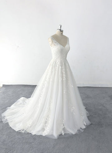 Simple A-line Light Wedding Dress Wedding Dresses, 3D Tree Leaf Appliques Summer Lace Wedding Dress