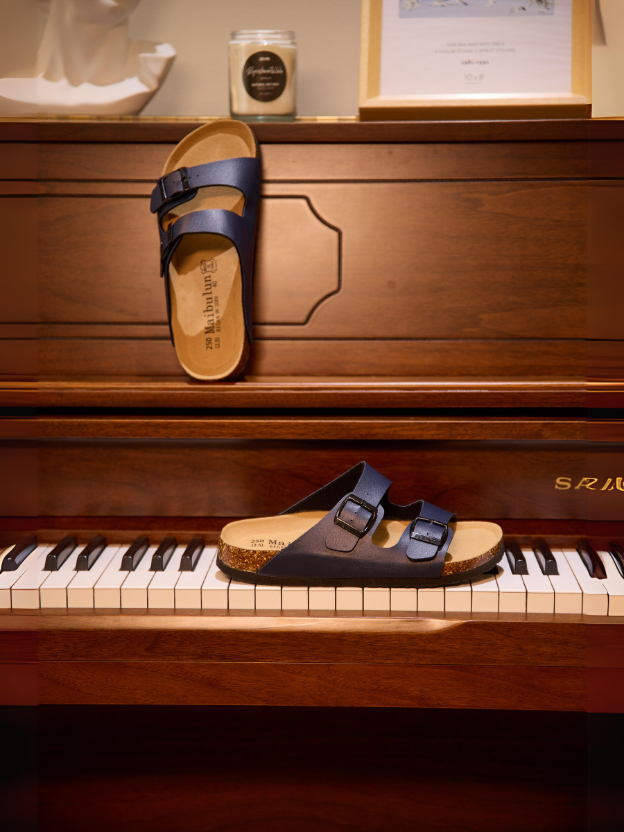 Signature Double Strap Footbed Sandal - Navy