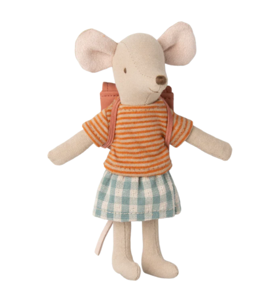 Tricycle mouse, Big sister with bag