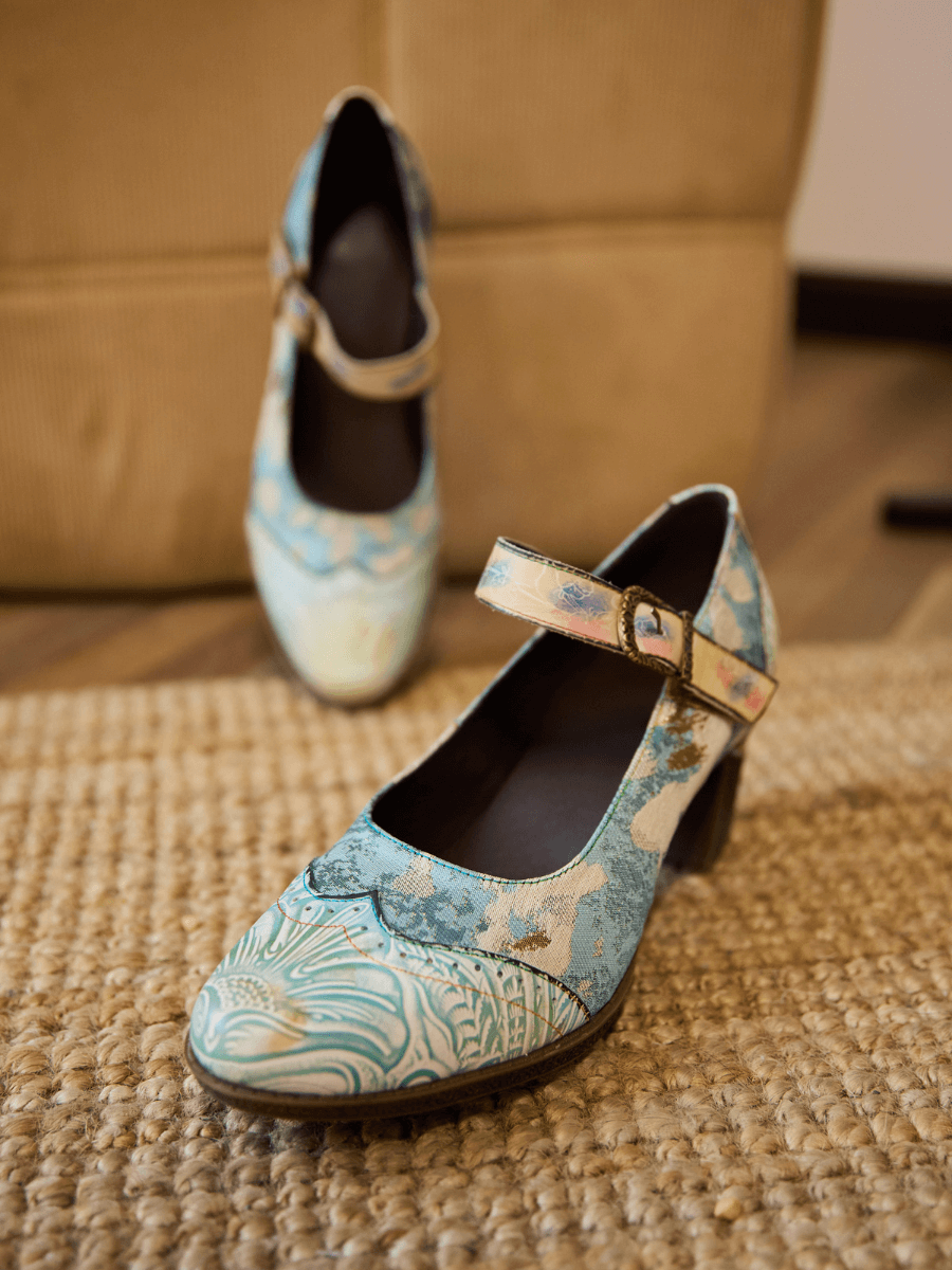 Coastal Blue Leather Pump