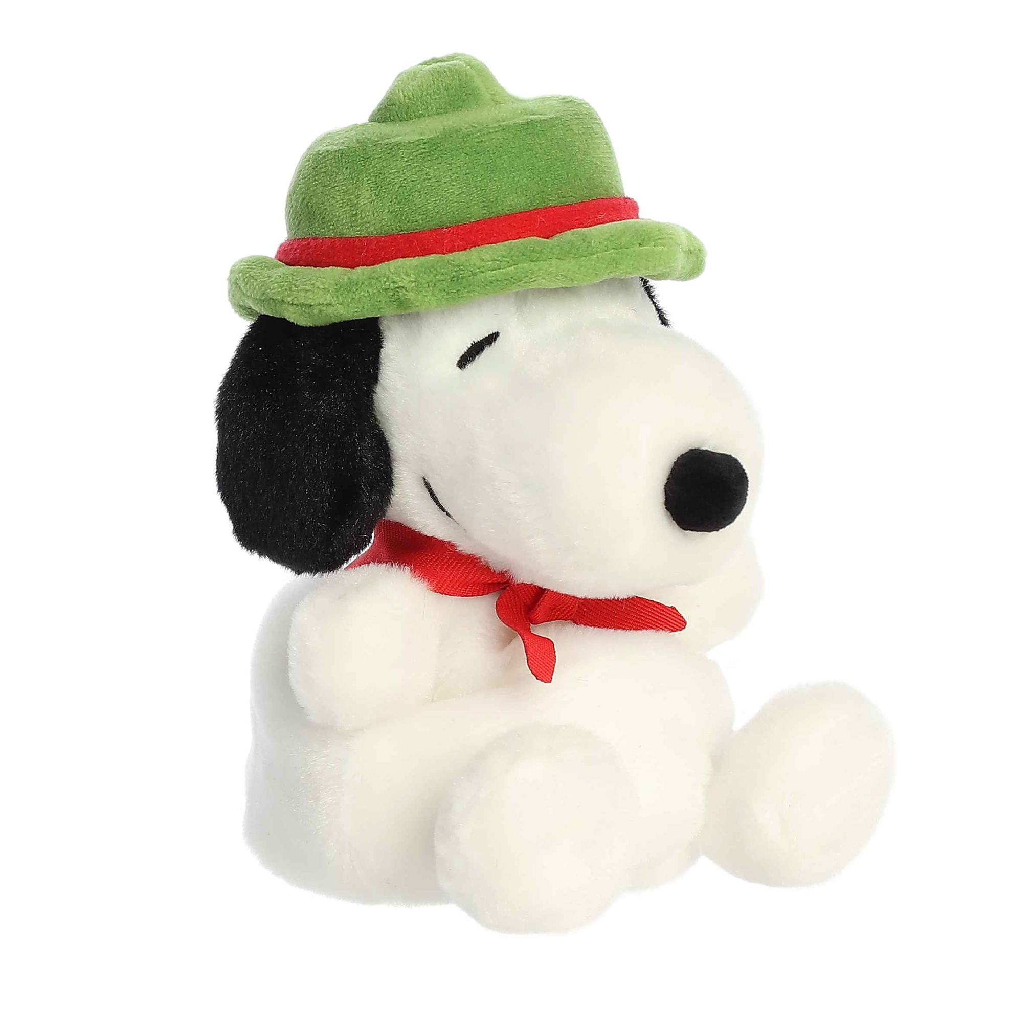5 Beagle Scout Snoopy Palm Pals